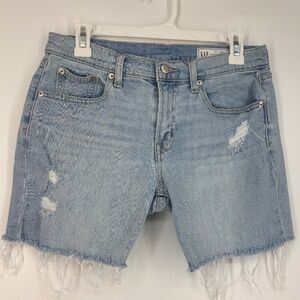 Gap Womens Size 4 27 5" Girlfriend Shorts Light Blue Frayed Distressed Mid Rise